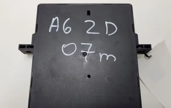 Audi A8 S8 D3 4E Comfort/convenience module 4F0907279 4F0910279K