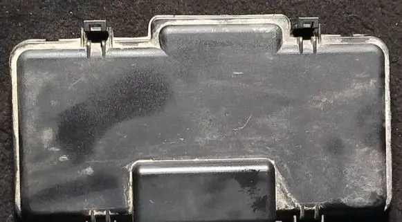 Fuse box cover