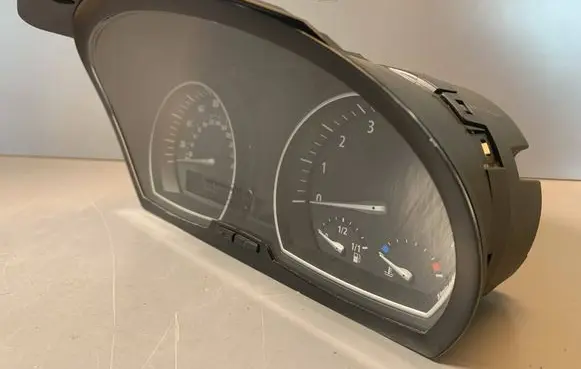 BMW X3 E83 Speedometer (instrument cluster) 3414375 25811510 102465026