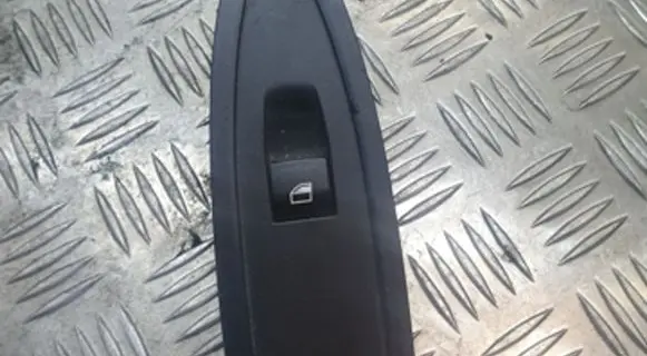 Electric window control switch