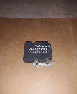 Nissan Qashqai ABS Pump 476604E10C