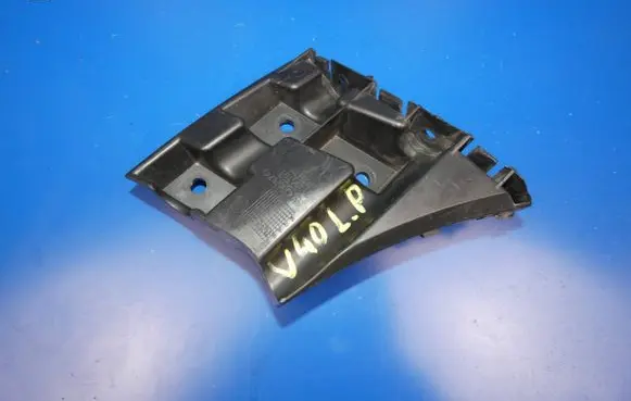 Volvo V40 Front bumper mounting bracket 31395101