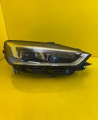 Audi A5 Headlight/headlamp 8W6941036C