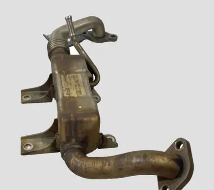 Toyota Avensis T250 EGR valve cooler 256800R010 13063860001
