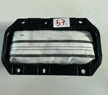 Ford C-MAX II Passenger airbag 610132600E AM51R042B84AE 111750089