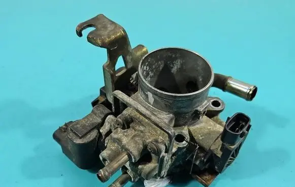 Suzuki Swift I Throttle body valve IMPRK1550978