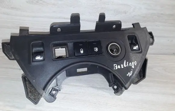 Electric window control switch