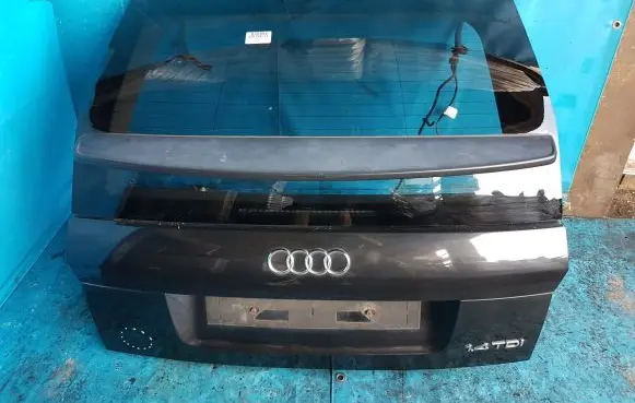 Audi A2 Tailgate/trunk/boot lid