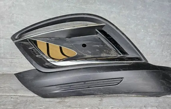 Renault Espace V (RFC) Front bumper lower grill 620877229R 066946