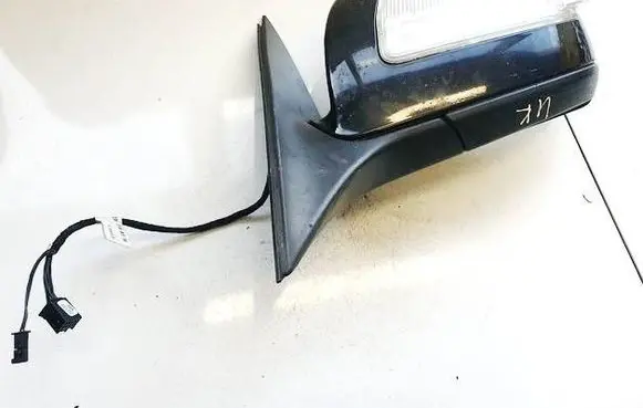 Mercedes-Benz C AMG W204 Front door electric wing mirror e1020875