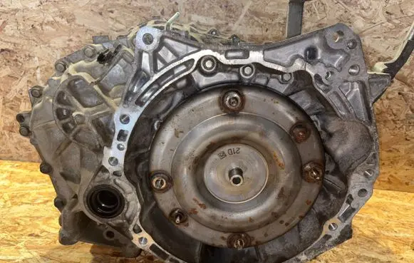 Nissan Qashqai Automatic gearbox J181221279 812221