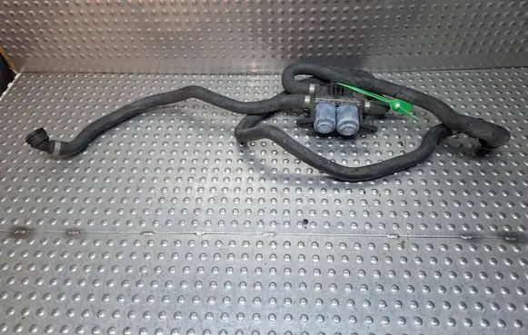 BMW 5 E60 E61 Coolant heater control valve S26371759 6908294 8377699