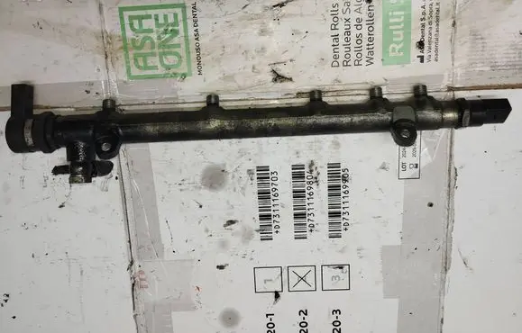 Fuel main line pipe