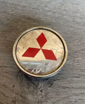 Mitsubishi Eclipse Original wheel cap 