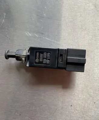 Clutch pedal sensor