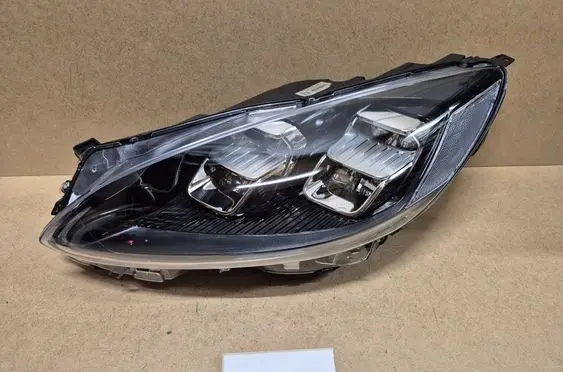 Ford Kuga III Headlight/headlamp LV4B13E015FH
