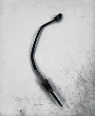BMW 3 E90 E91 Exhaust gas temperature sensor 8509963