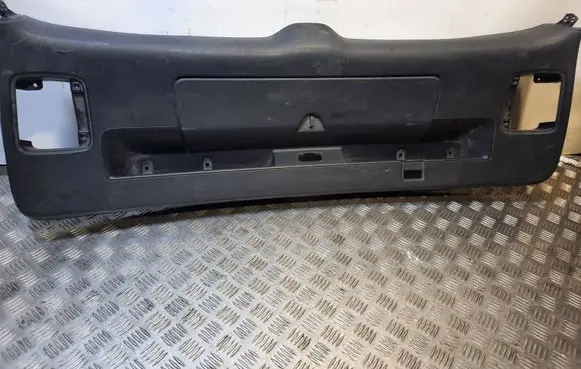 Audi Q7 4L Tailgate/boot lid cover trim 4L0867973