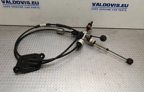 Renault Master III Gear shift cable linkage 8201083204C 013268
