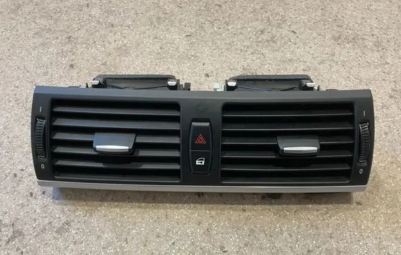 BMW X6 E71 Dash center air vent grill 9210705