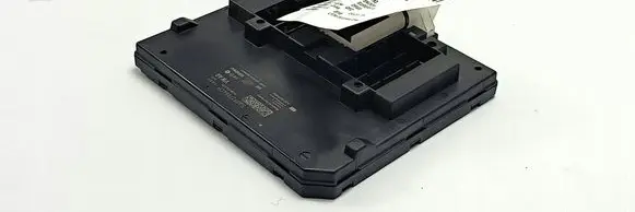 Skoda Superb B8 (3V) Central body control module 5Q0937084CP