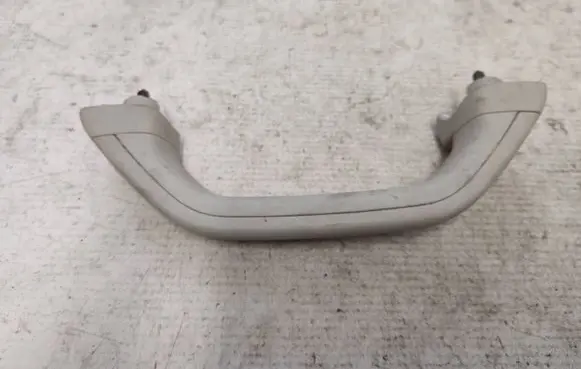 Rear interior roof grab handle