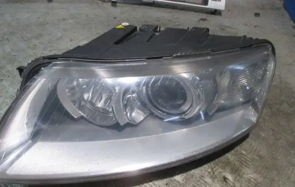 Audi A6 S6 C6 4F Headlight/headlamp