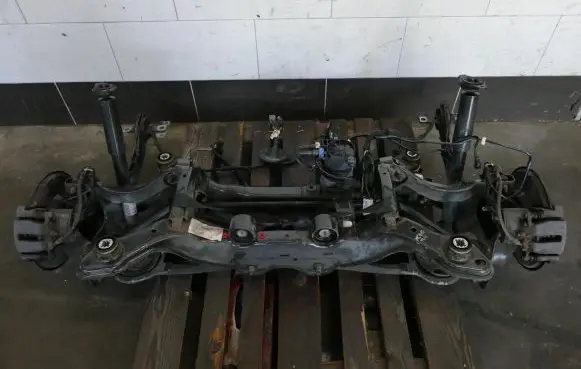 Volvo XC60 Rear subframe 