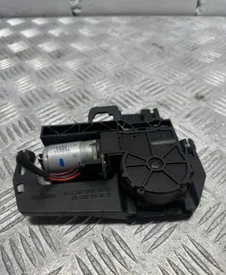 Seat adjustment motor