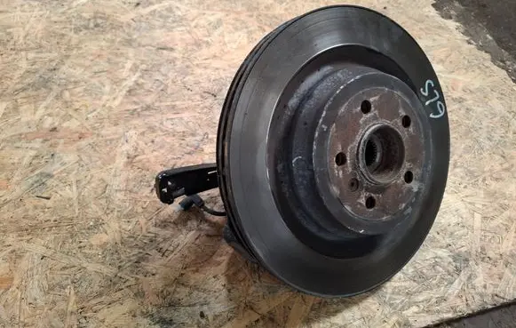 Mercedes-Benz GLS X166 Rear wheel hub A1663570205