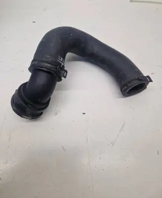 Opel Mokka X Engine coolant pipe/hose 95493513