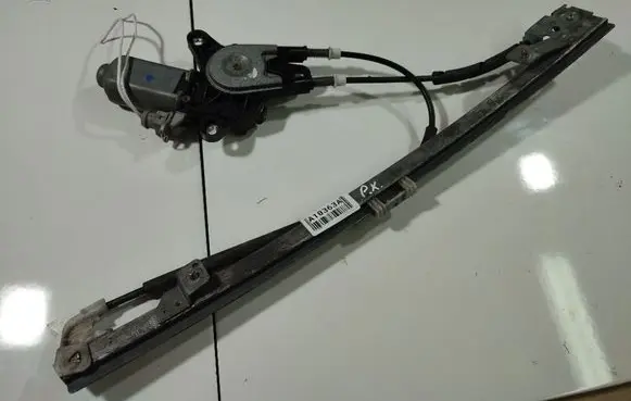 Sliding door window regulator with motor