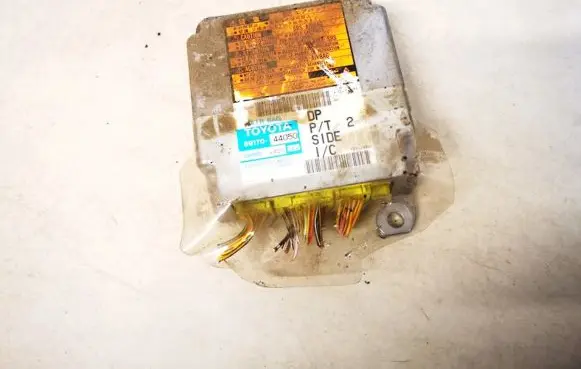 Toyota Avensis Verso Airbag control unit/module 8917044050 89170-44050