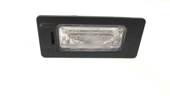 Audi A4 S4 B8 8K Number plate light 8T0943021