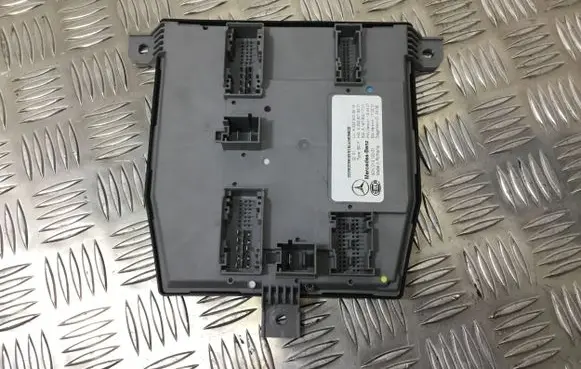Mercedes-Benz S W222 SAM control unit A2229003916 A2229018301 A1679021701