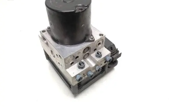 BMW 5 E60 E61 ABS Pump 6783360 6774679 34516783360
