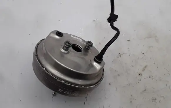 Volvo XC60 Brake booster 31381415