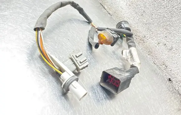 Volvo S60 Headlight/headlamp wiring loom/harness 8659674