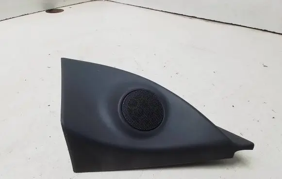 Side speaker trim/cover