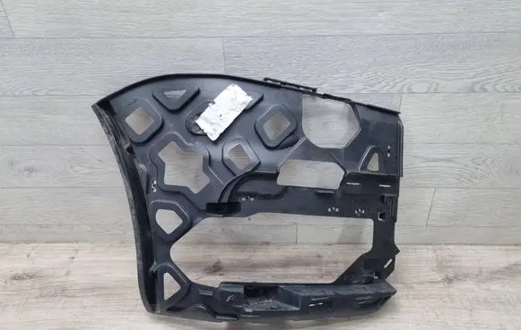 Volkswagen Caddy Front bumper mounting bracket 2K5807724