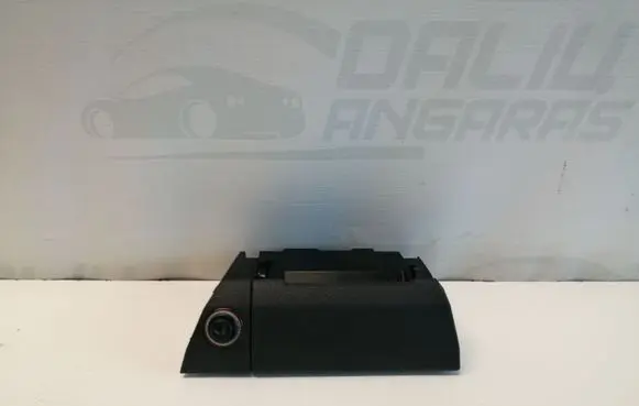 Car ashtray