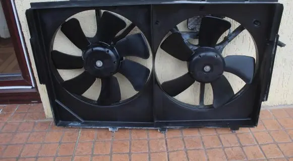 Mitsubishi Outlander Electric radiator cooling fan 1C23219700