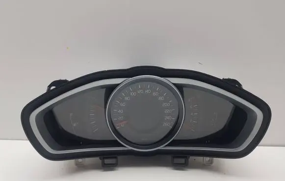 Volvo V40 Speedometer (instrument cluster) 31453101 599560U 36011397