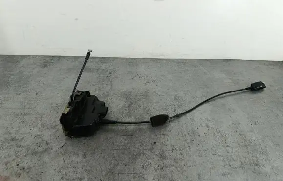 Renault Espace IV Front door lock 