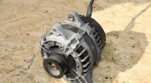 Mercedes-Benz A W176 Generator/alternator A0009063322