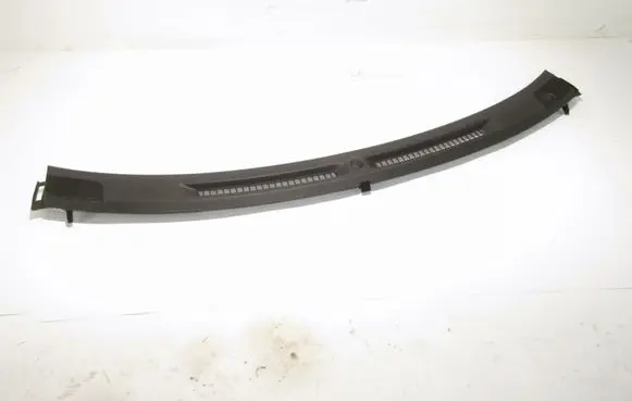 Nissan X-Trail T32 Wiper trim 68310
