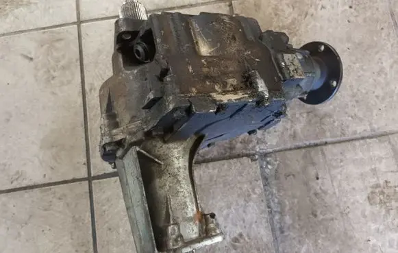 Hyundai Tucson JM Gearbox transfer box case 
