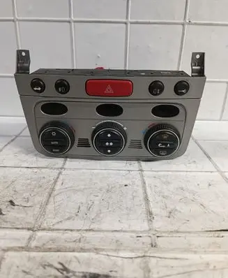 Alfa Romeo 147 Climate control unit 01560513690
