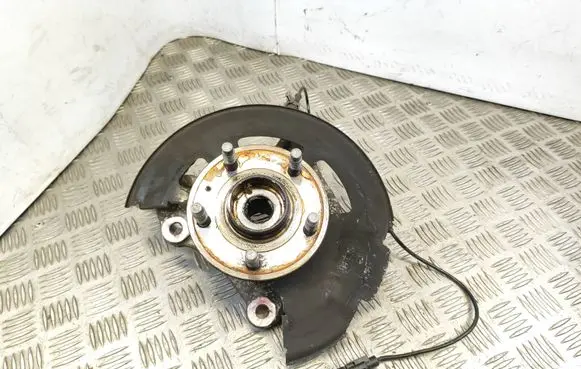 Opel Astra K Front wheel hub 557804735 13517459 2410400000000N