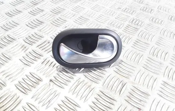 Renault Twingo III Front door interior handle 21029 310580 210297D